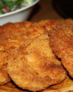Куриные отбивные в двойной панировке по-киевски