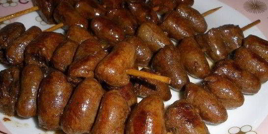 Куриные сердечки под пикантным соусом