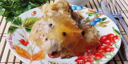 Курица в банке с желе