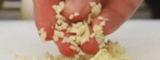 курица в горшочке со сметаной. Шаг 6