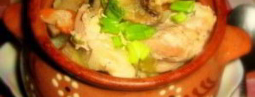 курица в горшочке со сметаной. Шаг 8