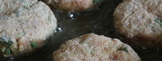 мясные биточки с картофелем и черемшой. Шаг 6