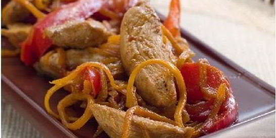 Нежные куриные грудки в маринаде