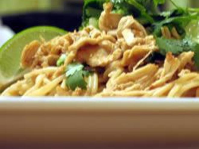 Рецепт пада тай — курицы в арахисовом соусе