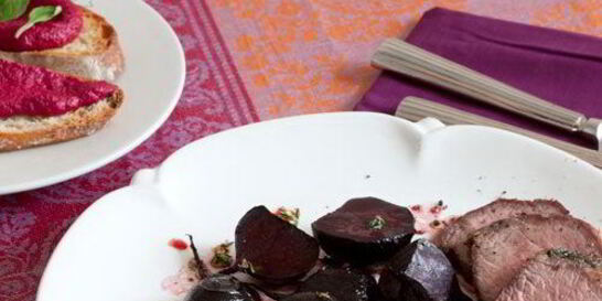 Ростбиф с острой свеклой