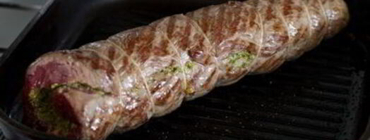 ростбиф с песто из базилика и вяленых томатов. Шаг 14