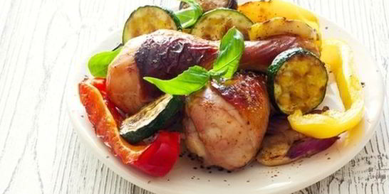 Сочная курица с овощами