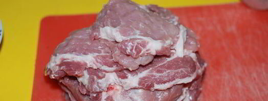 свинина с баклажанами, запеченные в омлете. Шаг 2