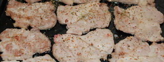 свинина с баклажанами, запеченные в омлете. Шаг 6