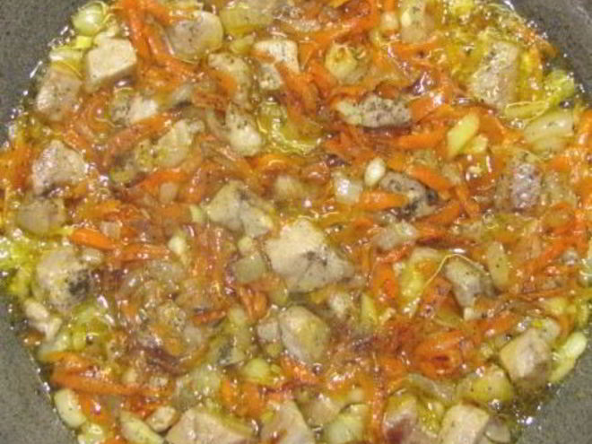 Рецепт свинины с луком и морковью