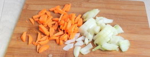 свинина тушеная с картофелем в мультиварке. Шаг 3