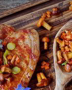 Свинина в сковороде