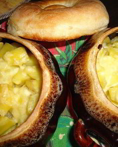 Телятина с картофелем в горшочках