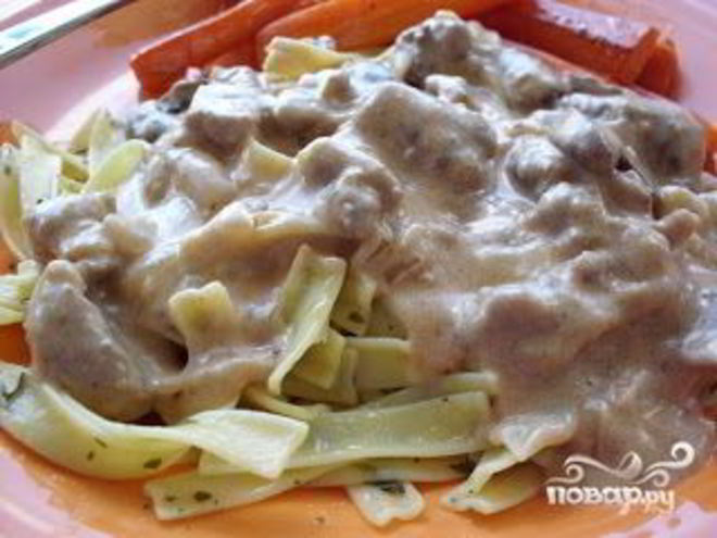 Рецепт тушеной говядины со сметаной