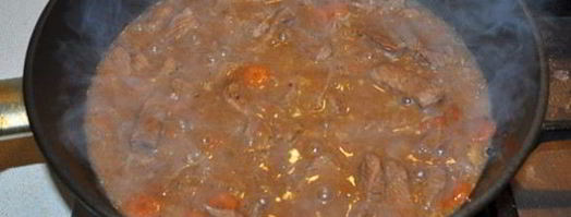 тушеная говядина в пикантном соусе. Шаг 5