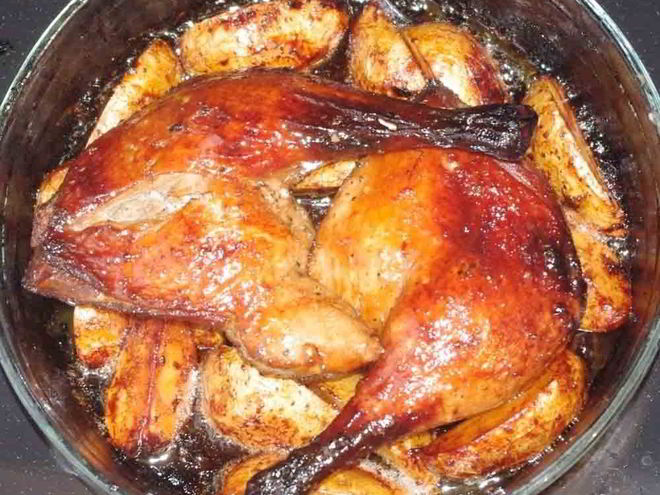 Рецепт утки в глазури с печеным картофелем