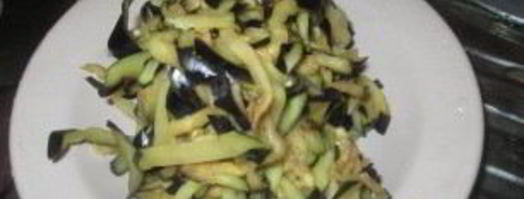 баклажаны, жаренные с перцем и помидорами. Шаг 3