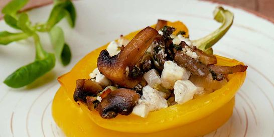 Фаршированный перец с грибами