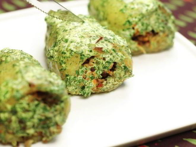 Рецепт фаршированных перцев с гречкой под соусом