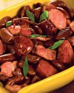 Фасоль с копченостями по-венгерски