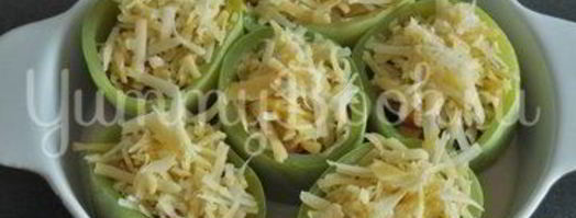 кабачки, фаршированные курицей и овощами. Шаг 13