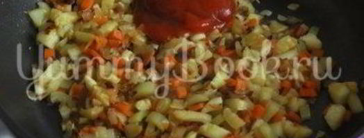 кабачки, фаршированные курицей и овощами. Шаг 7