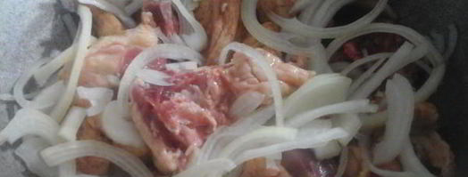 луковая катлама с тушеной уткой. Шаг 3