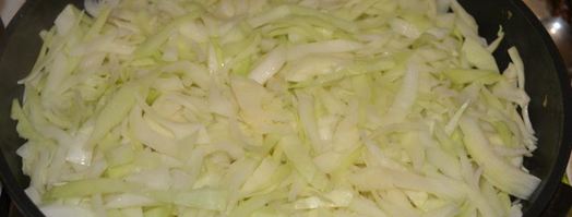 тушеная капуста с фаршем. Шаг 11