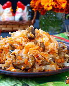 Тушеные баклажаны с капустой