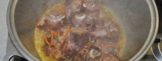 тушеные овощи с копченостями. Шаг 6