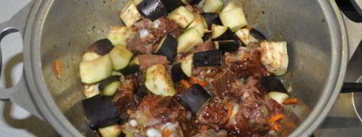 тушеные овощи с копченостями. Шаг 7