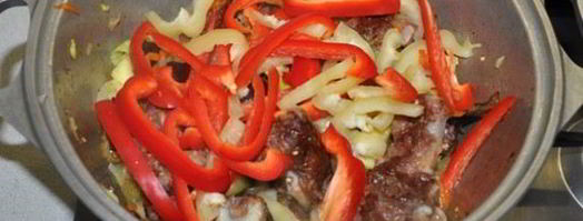 тушеные овощи с копченостями. Шаг 10