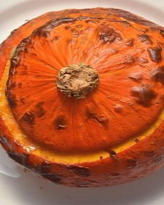 Тыква фаршированная мясом и рисом