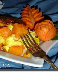 Тыква, запеченная в духовке с яйцами