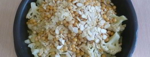 запеченная цветная капуста с ананасами и индийской заправкой. Шаг 4