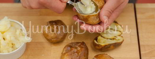 запеченный фаршированный картофель. Шаг 2