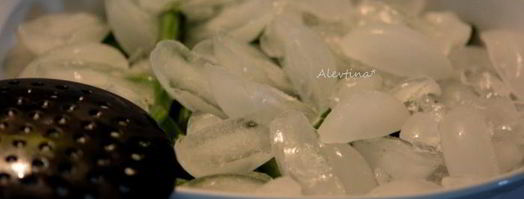 зеленая фасоль с морковью и луком в духовке. Шаг 2