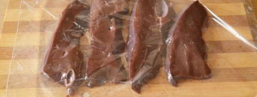 говяжья печень тушеная в соусе в мультиварке. Шаг 5