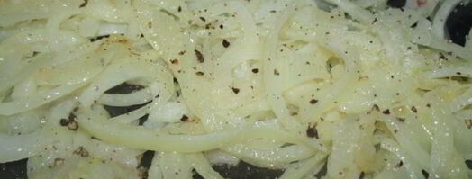 индюшиная печень в сметанно-луковом соусе. Шаг 5