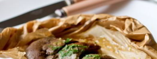 кроличья печень с луком в конверте из пергамента. Шаг 14