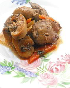 Куриная печень с грибами