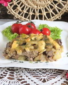 Куриная печень с картошкой в духовке