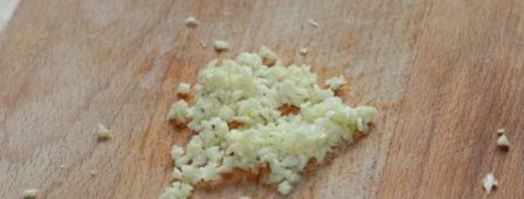 куриная печень тушеная по-итальянски с апельсином. Шаг 2