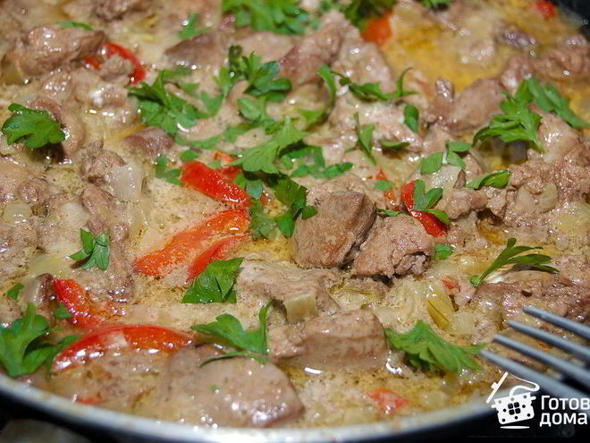 Рецепт куриной печени, тушенной с болгарским перцем