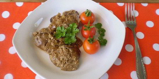 Куриная печень в сметане в мультиварке