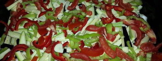 куриная печень, запеченная с овощами. Шаг 2