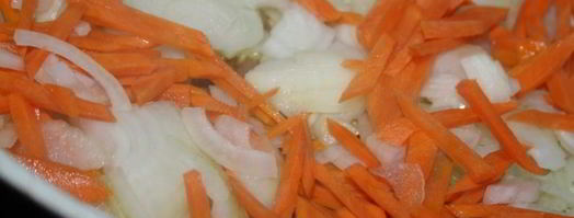 нежная говяжья печень в сметанном соусе. Шаг 3