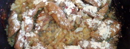 печень говяжья по-строгановски классически. Шаг 10