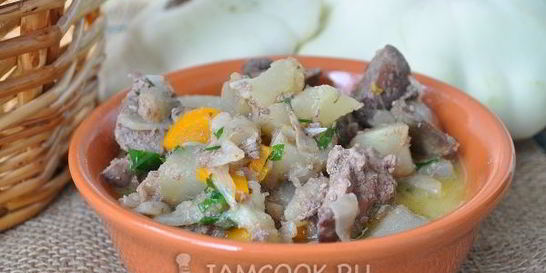 Печень куриная с патиссонами в мультиварке