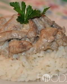 Печень по-строгановски